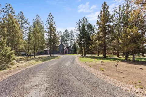 Exterior - 61250 15th St, Bend, OR 97702 photo 2 of 15