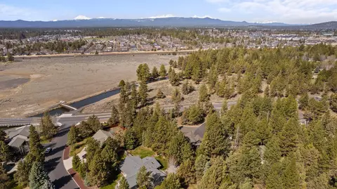 View/Area - 61250 15th St, Bend, OR 97702 photo 7 of 8