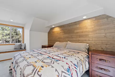 Bedroom - 61250 15th St, Bend, OR 97702 photo 11 of 11
