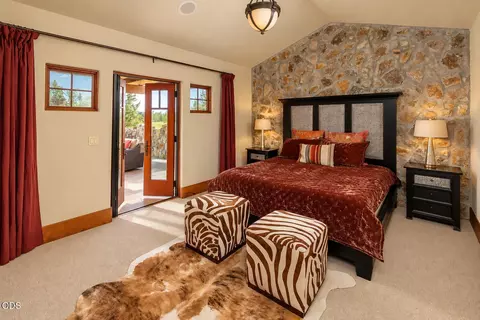 Bedroom - 23021 Brushline Ct, Bend, OR 97701 photo 2 of 4