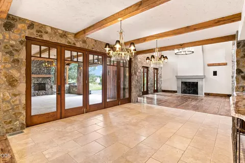 Dining - 23021 Brushline Ct, Bend, OR 97701 photo 1 of 3
