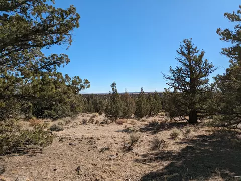goldenview ranch, Bend, OR 97701 photo 2