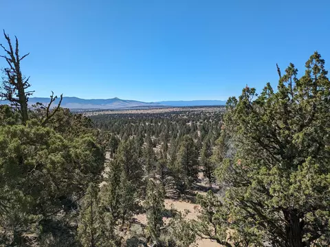 goldenview ranch, Bend, OR 97701