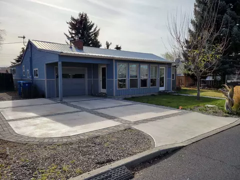 1252 NE Wilshire Dr, Prineville, OR 97754