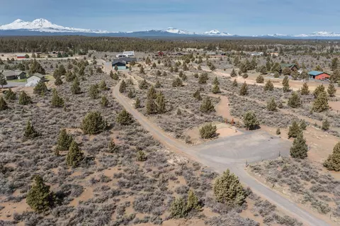 View/Area - 66380 Jericho Rd, Bend, OR 97703 photo 3 of 3
