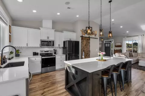Kitchen - 66380 Jericho Rd, Bend, OR 97703 photo 5 of 5