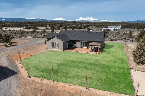 Exterior - 66380 Jericho Rd, Bend, OR 97703 photo 10 of 13
