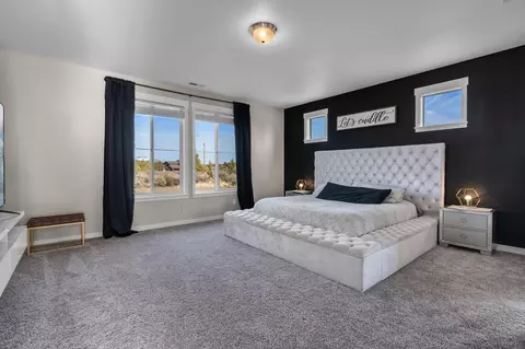 Bedroom - 66380 Jericho Rd, Bend, OR 97703 photo 1 of 5