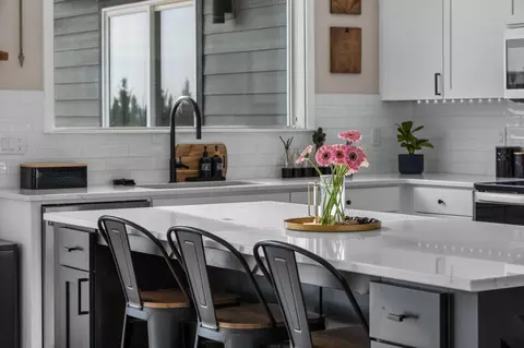 Kitchen - 66380 Jericho Rd, Bend, OR 97703 photo 4 of 5