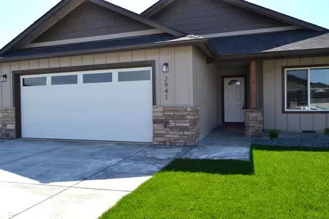 2941 Naples Dr, Grants Pass, OR 97527 photo 29