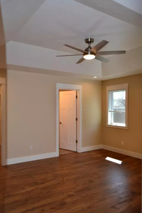 2941 Naples Dr, Grants Pass, OR 97527 photo 11
