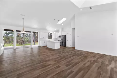 1266 Ellison Loop, Merlin, OR 97532 photo 11
