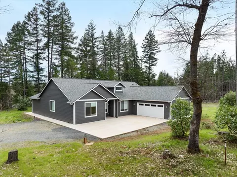1266 Ellison Loop, Merlin, OR 97532 photo 42