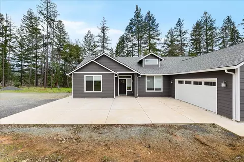 1266 Ellison Loop, Merlin, OR 97532 photo 3