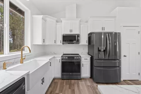 1266 Ellison Loop, Merlin, OR 97532 photo 15