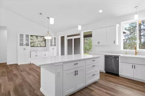 1266 Ellison Loop, Merlin, OR 97532 photo 17