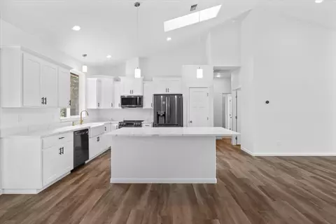1266 Ellison Loop, Merlin, OR 97532 photo 18