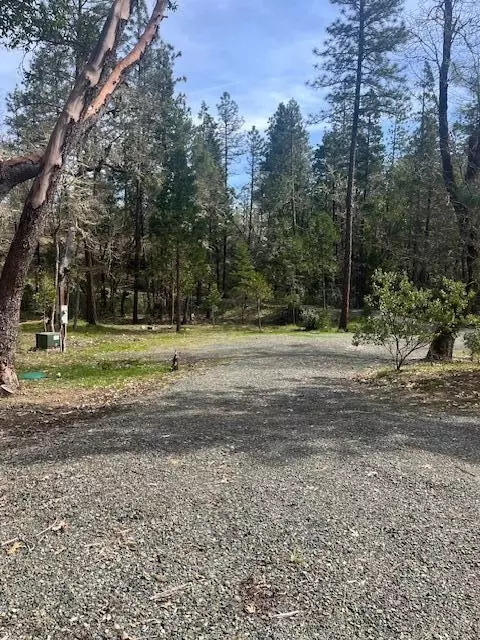 255 Pine Tree Dr, Williams, OR 97544 photo 6