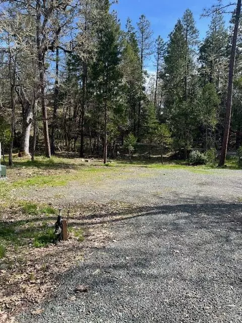 255 Pine Tree Dr, Williams, OR 97544 photo 7