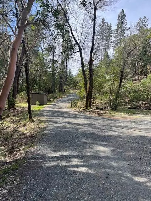 255 Pine Tree Dr, Williams, OR 97544 photo 8