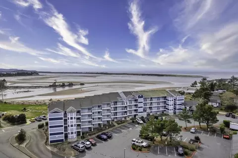 5201 SE Highway 101 # 312, Lincoln City, OR 97367