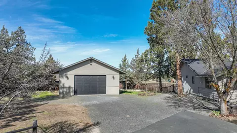 21486 Neff Rd, Bend, OR 97701 photo 39