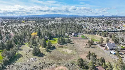 21486 Neff Rd, Bend, OR 97701 photo 48