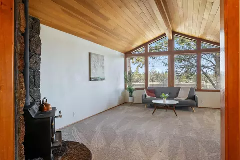 21486 Neff Rd, Bend, OR 97701 photo 5