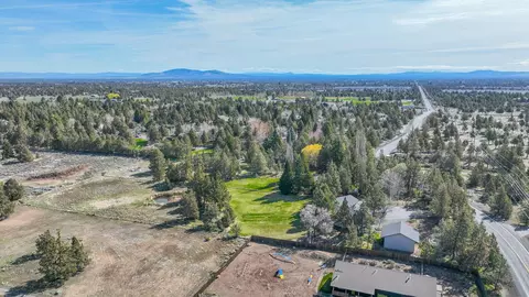 21486 Neff Rd, Bend, OR 97701 photo 46