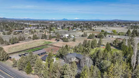 21486 Neff Rd, Bend, OR 97701 photo 40