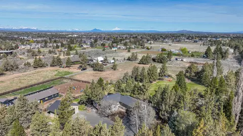 21486 Neff Rd, Bend, OR 97701 photo 42