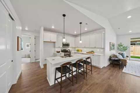 2896 NE Pinnacle Pl # 18, Bend, OR 97701