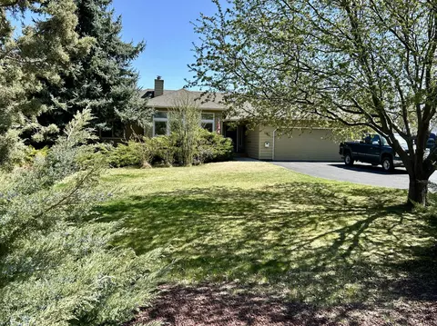 63610 Brahma Ct, Bend, OR 97701