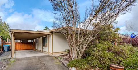 215 Tolman Creek Rd #SPC 11, Ashland, OR 97520