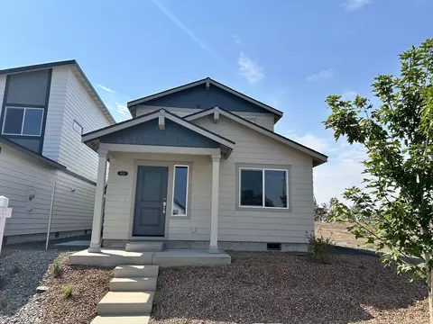 4112 SW Obsidian Pl #128, Redmond, OR 97756