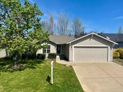 93 Freshwater Dr, Phoenix, OR 97535 photo 2