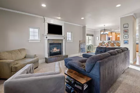 3409 NE Wild Rivers Loop, Bend, OR 97701 photo 8
