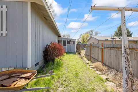 643 Adams Ave, Metolius, OR 97741 photo 22