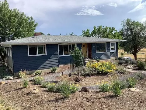 1830 Hawthorne St, Klamath Falls, OR 97601