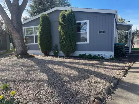 881 Mindy Sue, Medford, OR 97501