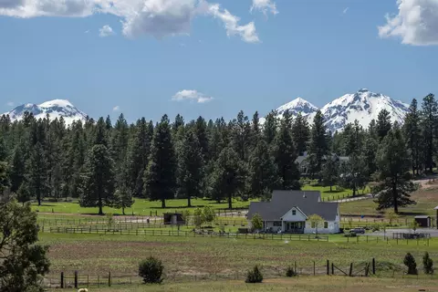 69335 Sisters View Dr, Sisters, OR 97759