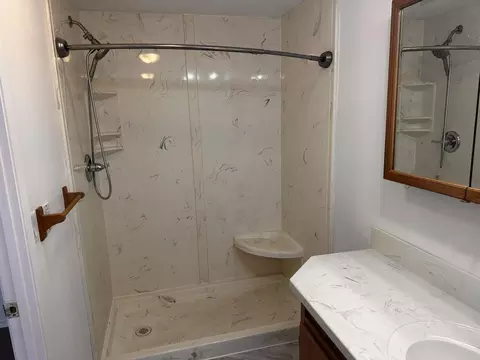 414 Stevens Rd UNIT 32, Eagle Point, OR 97524 photo 10