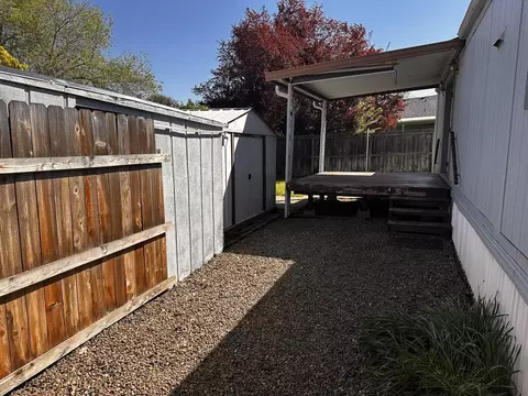 414 Stevens Rd UNIT 32, Eagle Point, OR 97524 photo 18