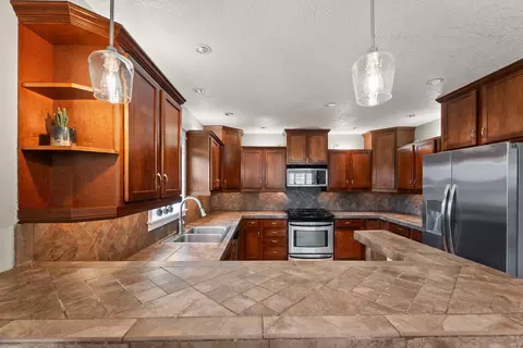20309 Shetland Loop, Bend, OR 97703 photo 13