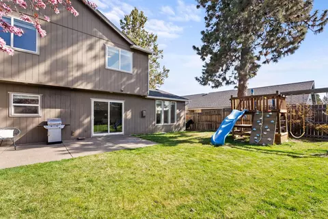 20309 Shetland Loop, Bend, OR 97703 photo 26