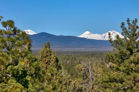 2060 NW Perspective Dr, Bend, OR 97703 photo 47