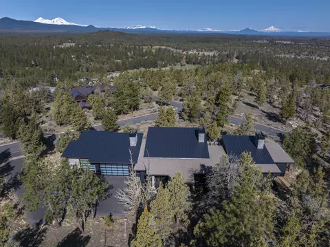 2060 NW Perspective Dr, Bend, OR 97703 photo 53
