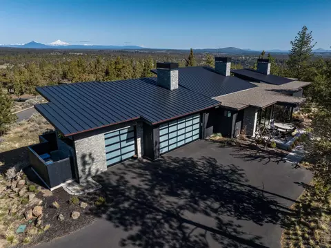 2060 NW Perspective Dr, Bend, OR 97703 photo 38