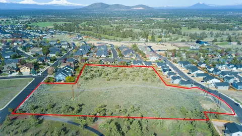 0 SW Reindeer Ave #00139, Redmond, OR 97756