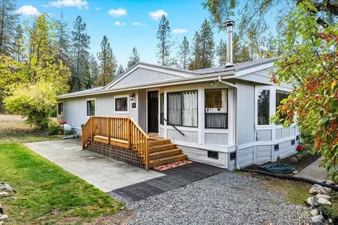 1399 Kubli Rd, Grants Pass, OR 97527